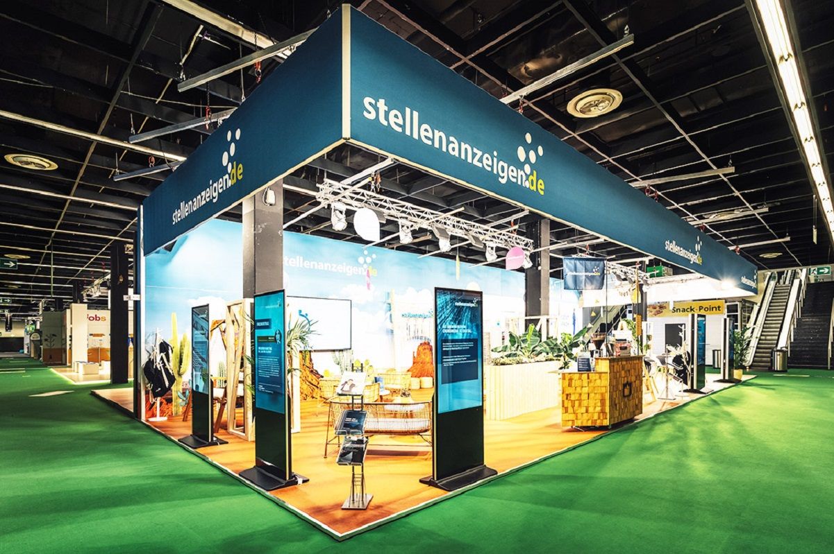 Individual booth design for stellenanzeigen.de